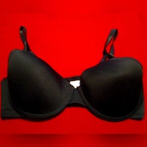 2 Plus size bras with enhancing cups, both 95D